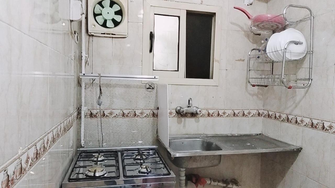 Family Apartment - Next To Abdeen Palace And Museum Kaherah Luaran gambar