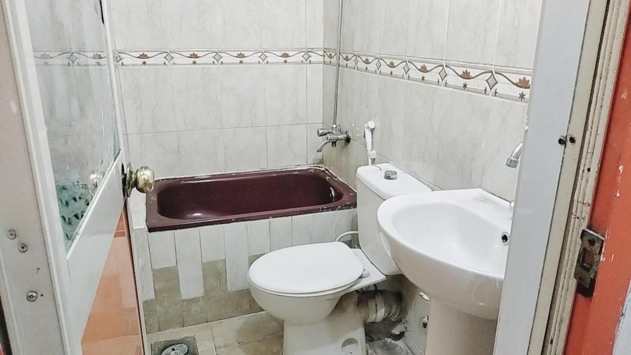 Family Apartment - Next To Abdeen Palace And Museum Kaherah Luaran gambar