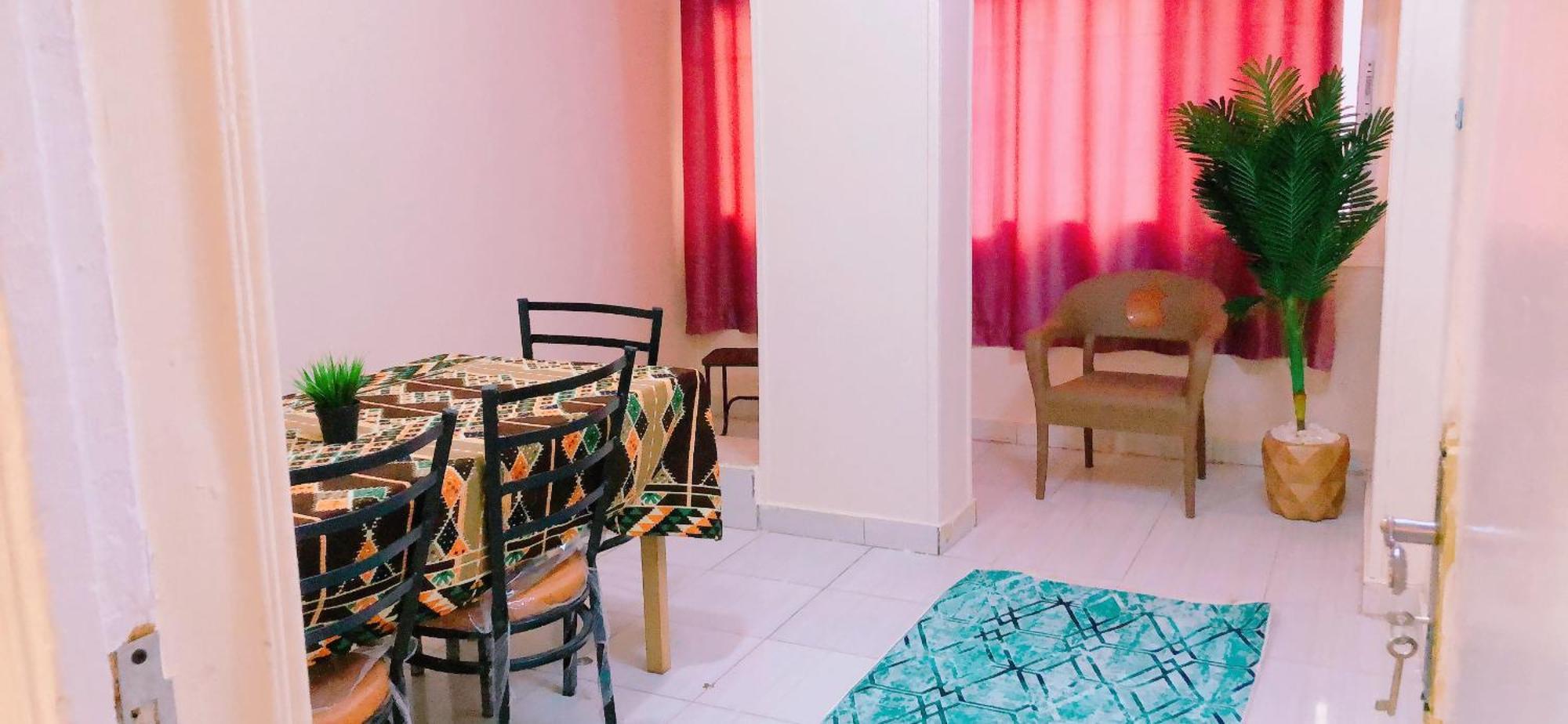 Family Apartment - Next To Abdeen Palace And Museum Kaherah Luaran gambar